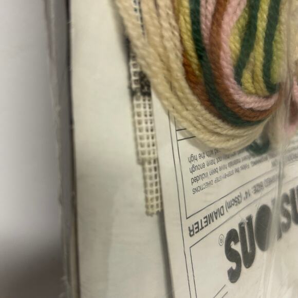 Vintage Dimensions Needlepoint Kit 2421"Peppercricket Antiques" Charles Wysocki - Picture 9 of 9